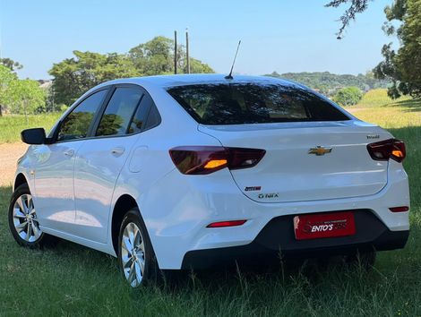 Chevrolet ONIX SEDAN Plus LT 1.0 12V TB Flex Aut.