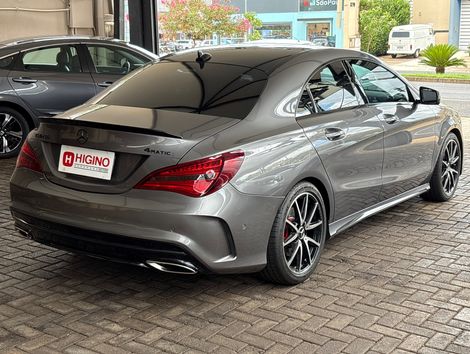 Mercedes CLA-250 Sport 4MATIC 2.0 16V 211cv Aut.