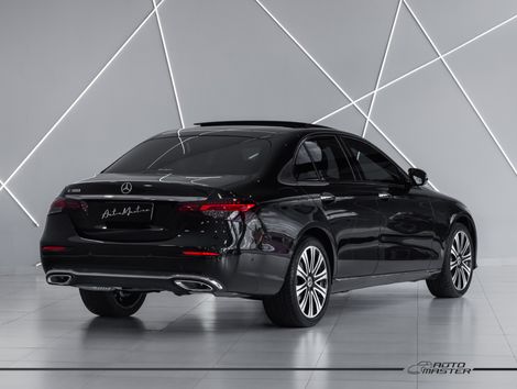 Mercedes E-300 Exclusive 2.0 TB 258cv Aut.