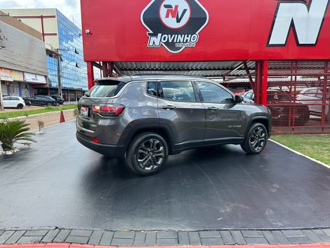 Jeep Longitude T270 1.3 TB