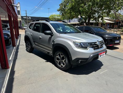 Renault Iconic 1.6 CVt