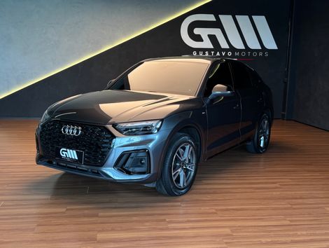 Audi Q5 SB P Black. 2.0 TFSIe S.Tr. Qt (Hib.)