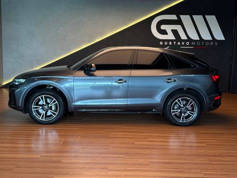 Audi Q5 SB P Black. 2.0 TFSIe S.Tr. Qt (Hib.)