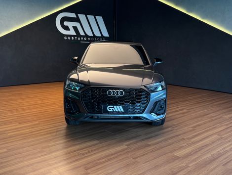 Audi Q5 SB P Black. 2.0 TFSIe S.Tr. Qt (Hib.)