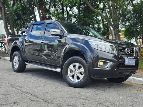 Nissan Frontier XE CD 4x4 2.3 Bi-TB Diesel Aut.