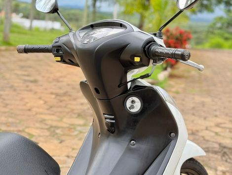 Honda BIZ 125 EX/ 125 EX FLEX