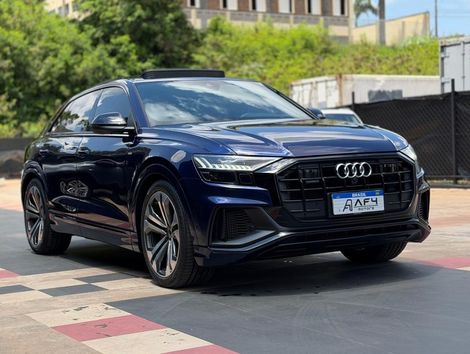 Audi Q8 Perfo. 3.0 TFSI Quattro S-tron/(Híb.)