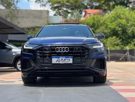 Audi Q8 Perfo. 3.0 TFSI Quattro S-tron/(Híb.)