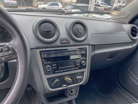 VolksWagen VOYAGE TREND 1.6 Mi Total Flex 8V 4p