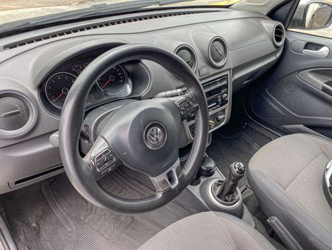 VolksWagen VOYAGE TREND 1.6 Mi Total Flex 8V 4p