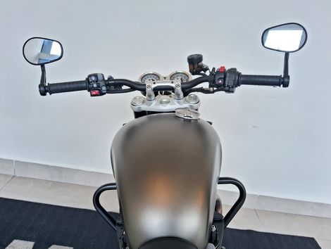 TRIUMPH Speed Twin 1200cc