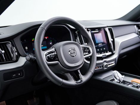 Volvo XC 60 T-8 Pol. Eng. 2.0 AWD (Híbrido)