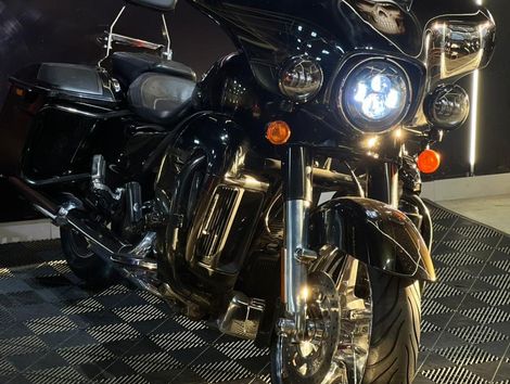 Harley STREET GLIDE SPECIAL FLHXS