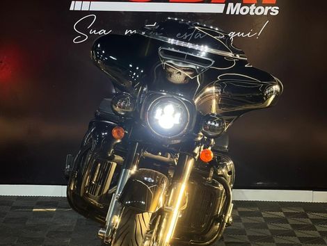 Harley STREET GLIDE SPECIAL FLHXS