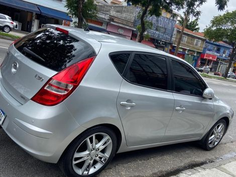 Hyundai i30 2.0 16V 145cv 5p Aut.