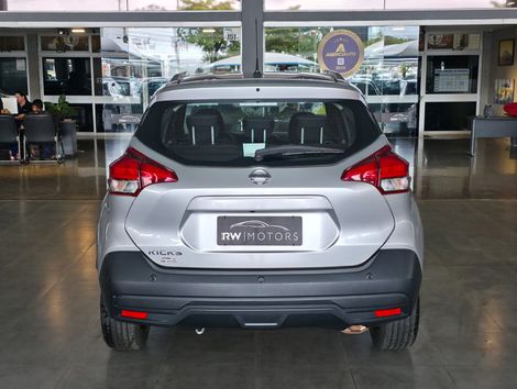 Nissan KICKS SV 1.6 16V FlexStar 5p Aut.