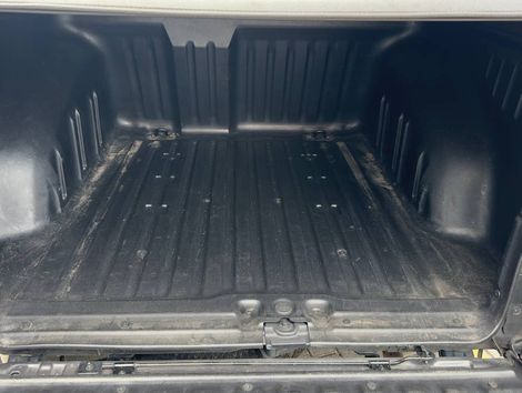 Fiat Strada Volcano 1.3 Flex 8V CD