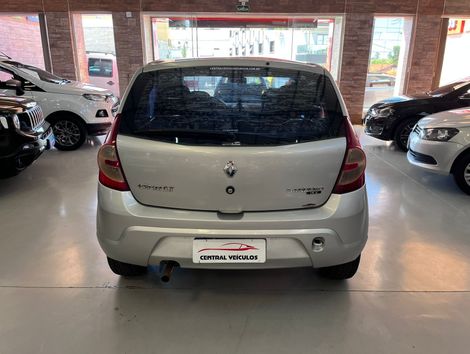 Renault SANDERO Authentique Hi-Flex 1.0 16V 5p