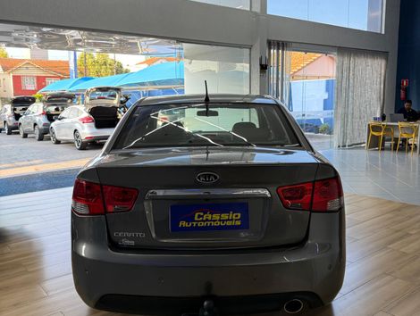Kia Motors Cerato 1.6 16V Mec.