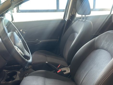 Nissan VERSA SV 1.6 16V FlexStart 4p Mec.