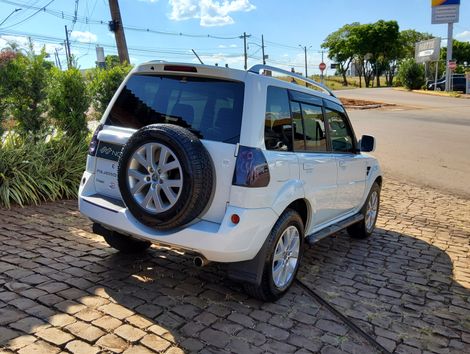 Mitsubishi Pajero TR4 2.0 Flex 16V 4X2 Aut.