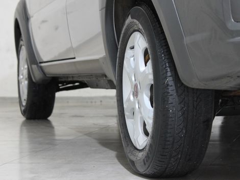 Fiat Strada Freedom 1.4 Flex 8V CD