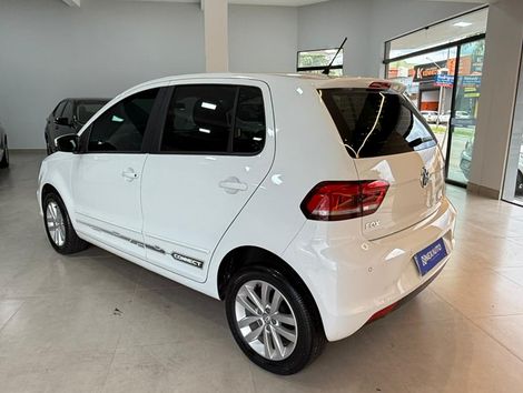 VolksWagen Fox Connect 1.6 Flex 8V 5p