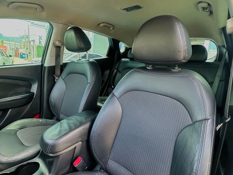 Hyundai ix35 2.0 16V 170cv 2WD/4WD Aut.