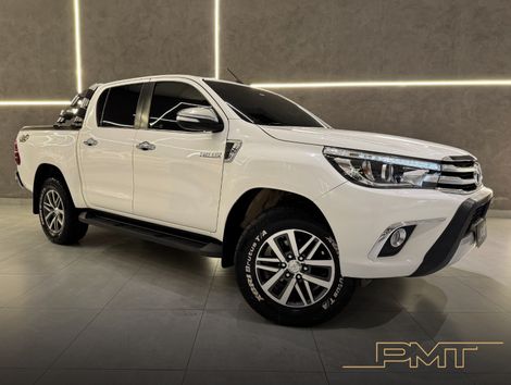 Toyota Hilux CD SRX 4x4 2.8 TDI 16V Diesel Aut.