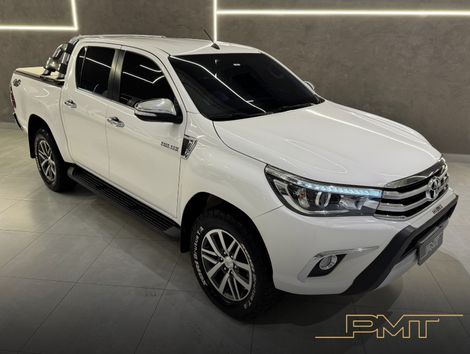 Toyota Hilux CD SRX 4x4 2.8 TDI 16V Diesel Aut.