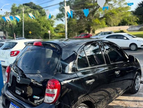 Nissan MARCH 1.0 16V Flex Fuel 5p