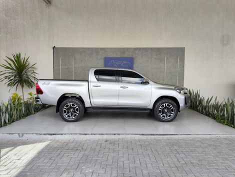 Toyota Hilux CD SRX 4x4 2.8 TDI 16V Diesel Aut.