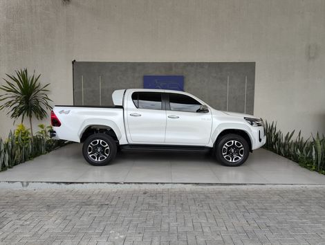 Toyota Hilux CD SRX Plus 4x4 2.8 TDI Die. Aut.