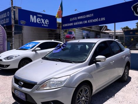 Ford Focus 1.6 S/SE/SE Plus Flex 8V/16V  5p