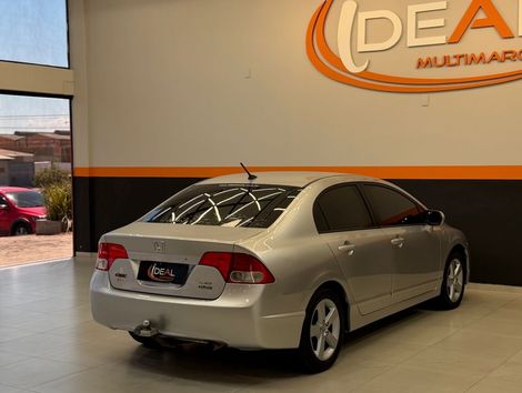 Honda Civic Sedan LXS 1.8/1.8 Flex 16V Mec. 4p