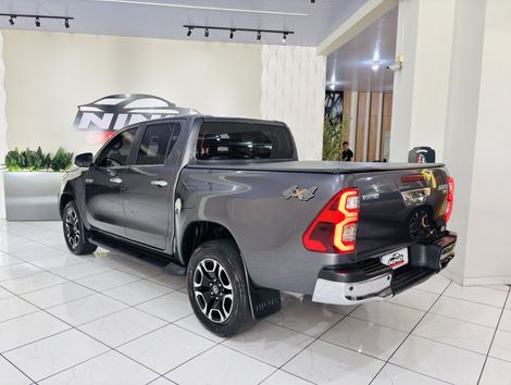 Toyota Hilux CD SRX 4x4 2.8 TDI 16V Diesel Aut.