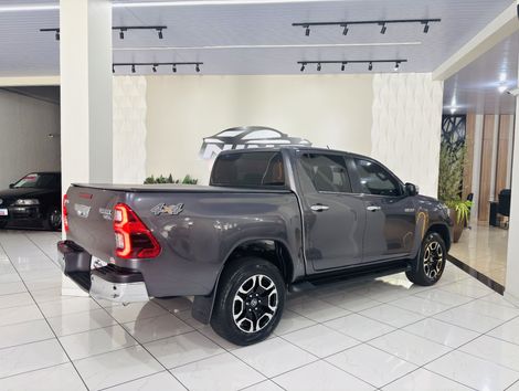 Toyota Hilux CD SRX 4x4 2.8 TDI 16V Diesel Aut.