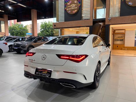 Mercedes CLA-200 AMG Line 1.3 TB 16V Aut. (Híb.)