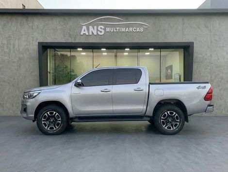 Toyota Hilux CD SRV 4x4 2.8 TDI Diesel Aut.