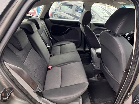 Ford Focus 1.6 S/SE/SE Plus Flex 8V/16V  5p
