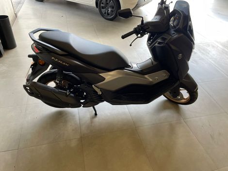 YAMAHA NMAX Connected 160 ABS