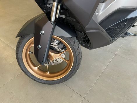 YAMAHA NMAX Connected 160 ABS