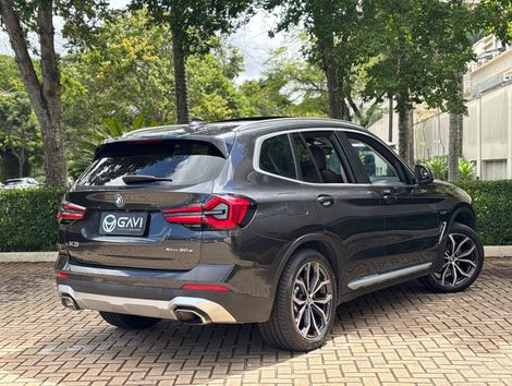 BMW X3 XDRIVE 30e X-Line Turbo Aut. (Híb.)