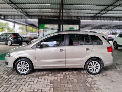 VolksWagen SPACEFOX  TREND I MOTION 1.6 T. Flex 8V