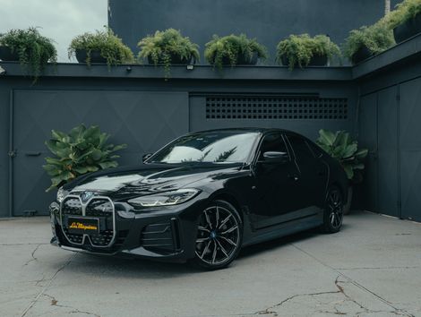 BMW i4 e-Drive 35 M Sport (Elétrico)