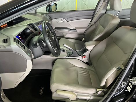 Honda Civic Sedan LXL 1.7 16V 130cv Aut 4p