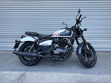 Royal Enfield Shotgun 650 Mid