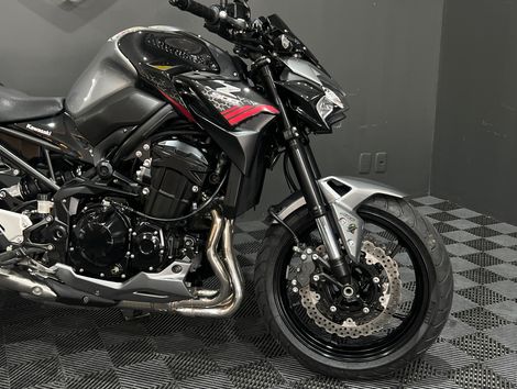 KAWASAKI Z 900