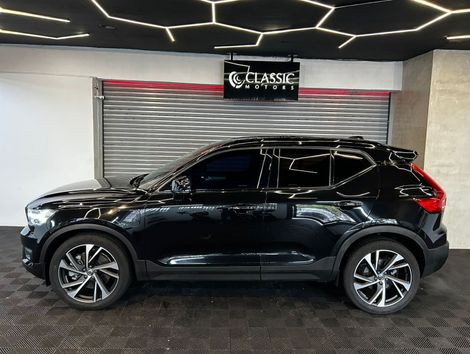 Volvo 1.5 T5 RECHARGE R-DESIGN GEARTRONIC