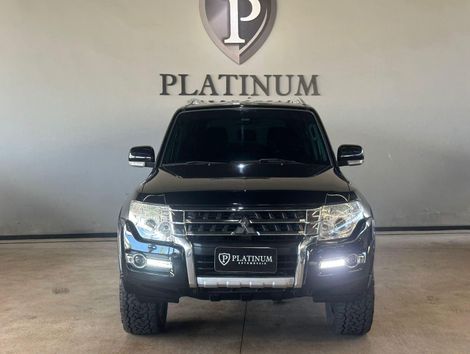 Mitsubishi HPE Full 3.2 4x4 T.I.Dies. 5p Aut 